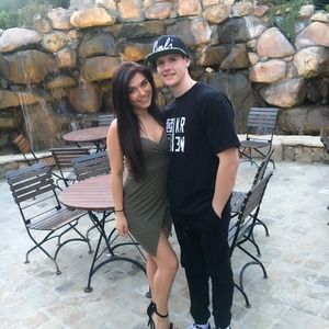 Meet your Posher, Bryana